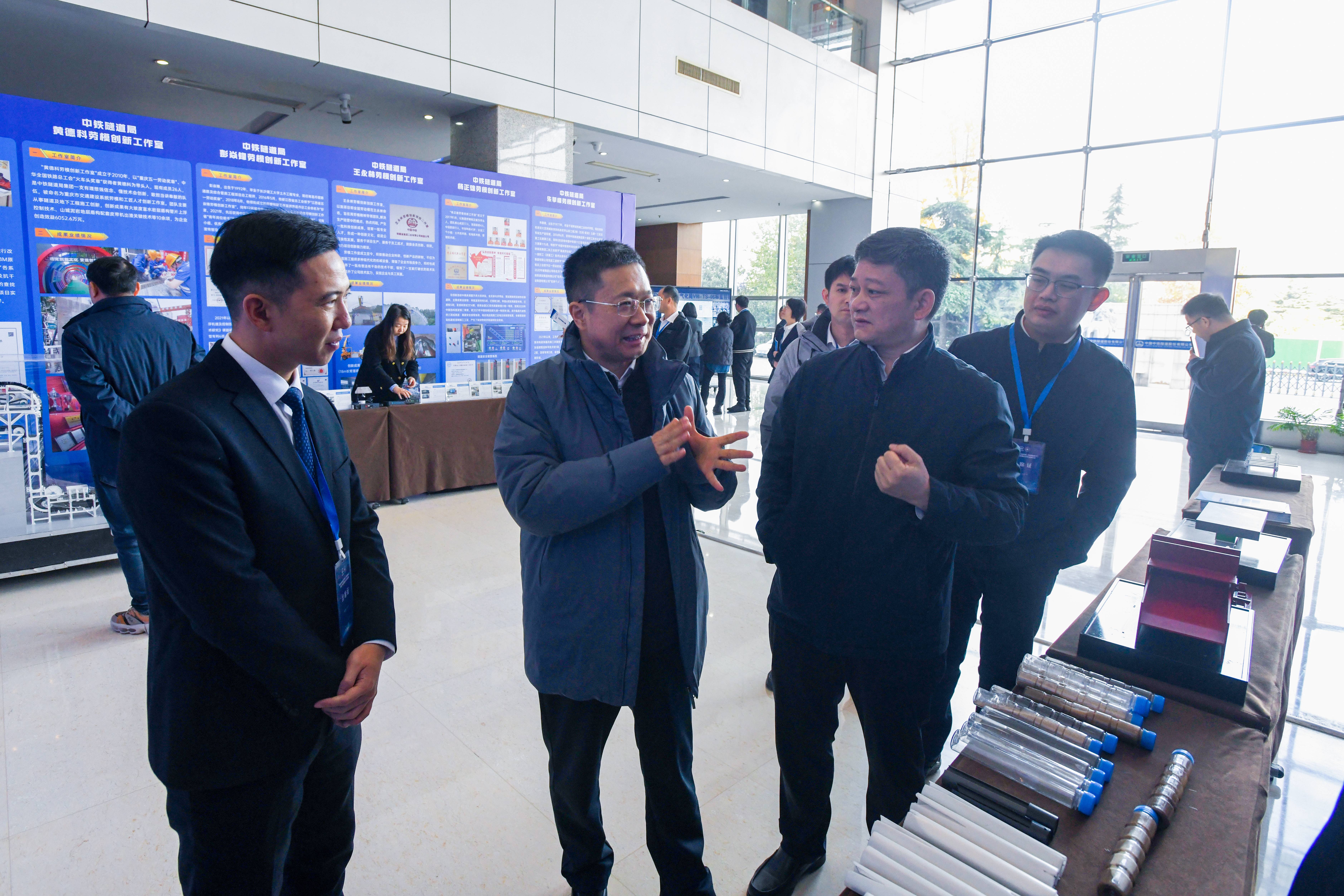 DSC_5010(1)(1).jpg